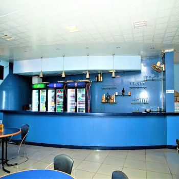 Bar & Restaurant Image